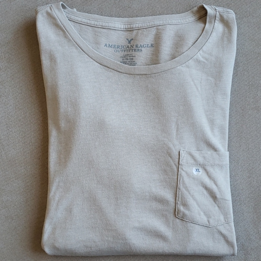🔥3/$30 or 5/$40🔥  AE Short-Sleeved Chest Pocket T-Shirt